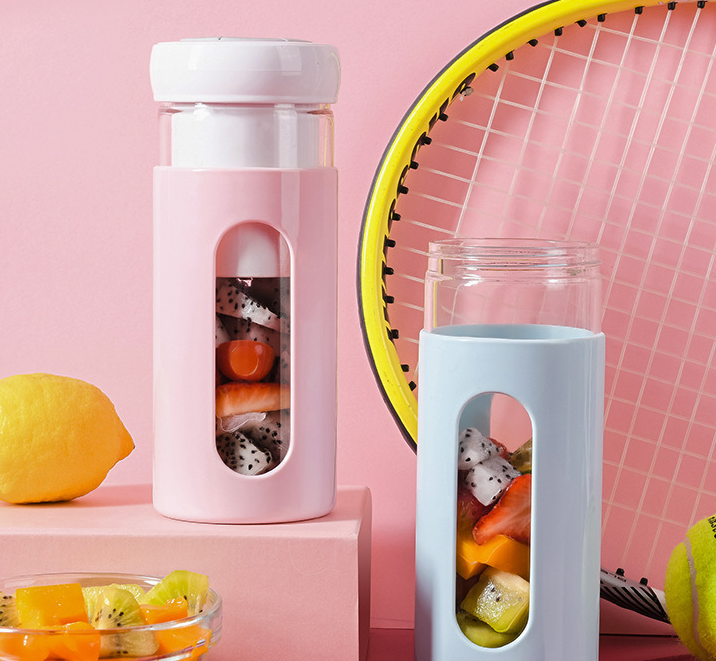 USB Rechargeable Portable Electric Blender: Handheld Smoothie & Juice Maker