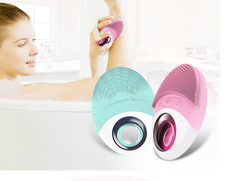 Silicone Cleansing Device with Wireless Charging