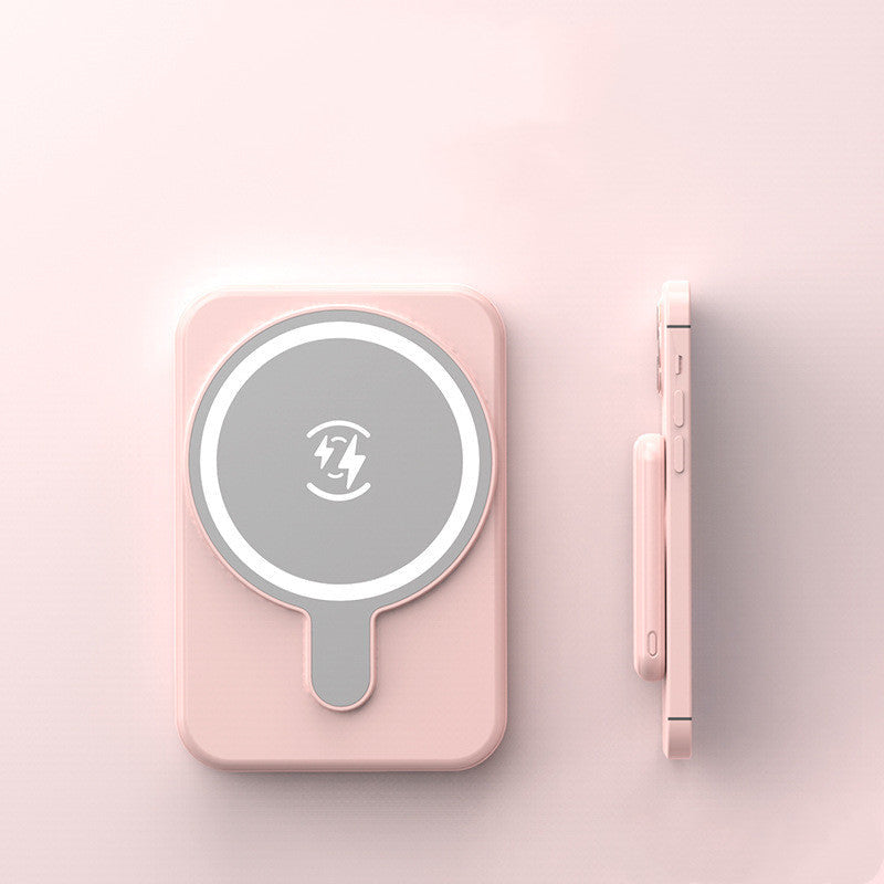 Compact Magnetic Fast Wireless Charging Power Bank